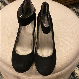 Leather suede sandal wedge